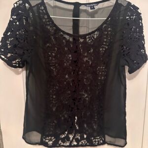 Sheer Crochet Lace Short-Sleeve Top - Black